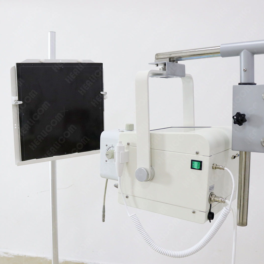 HFX-05D Macchina per radiografia a raggi X digitale portatile ad alta frequenza 100mA 5KW
